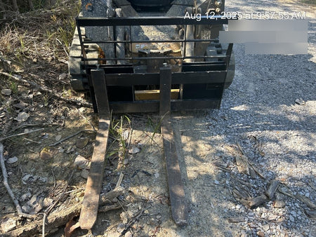 2025 ARROW MATERIAL HANDLING 24" Pallet Fork Frame