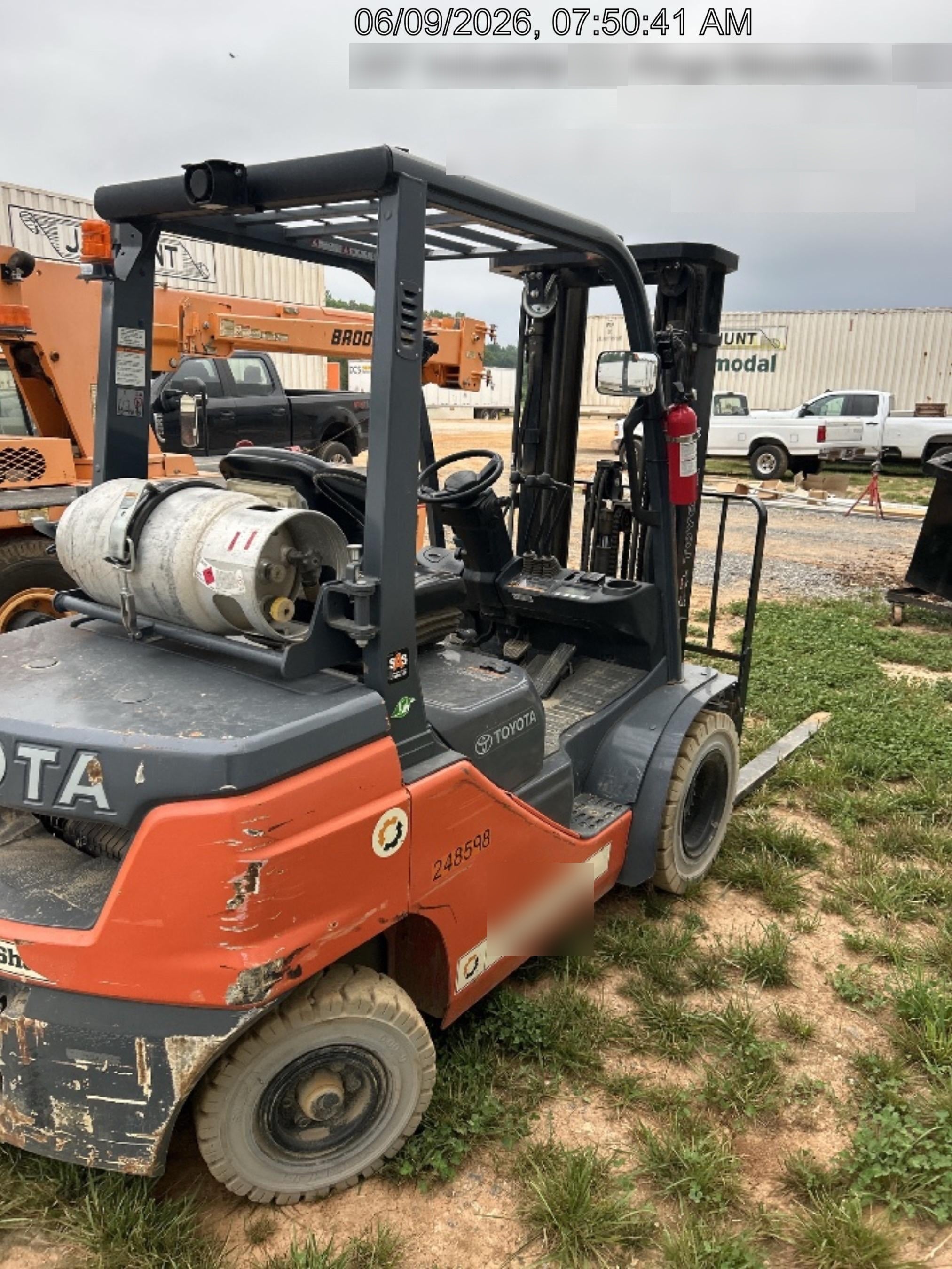 2022 TOYOTA 50-8FGU25