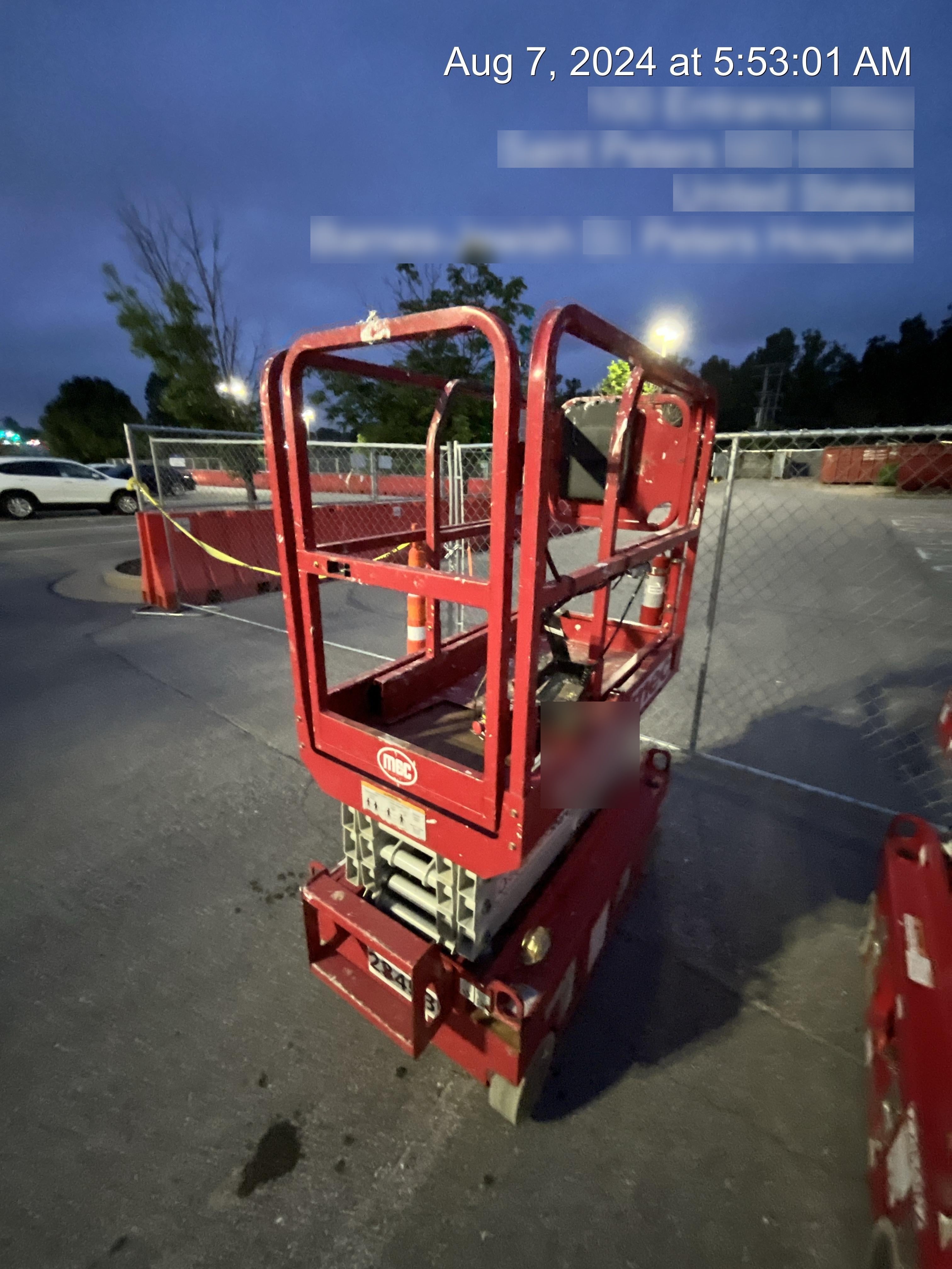 2019 MEC 1330SE MEC 1330SE w/ES Track Hardware, Full Extended 2 Year Warranty