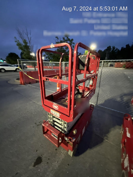 2019 MEC 1330SE MEC 1330SE w/ES Track Hardware, Full Extended 2 Year Warranty