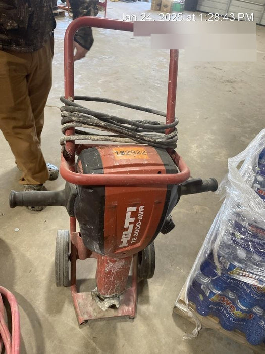 2020 HILTI TE 3000-AVR