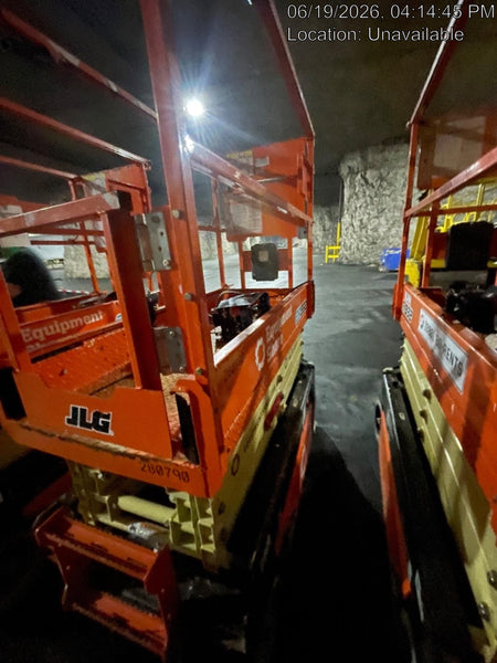 2022 JLG ES1932