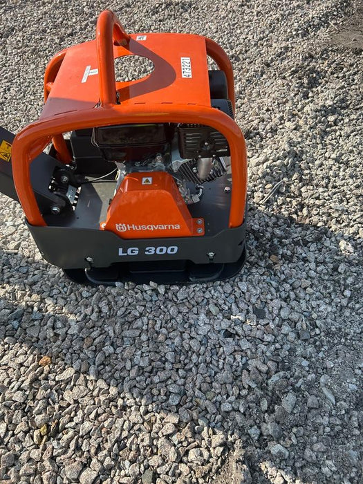 2024 HUSQVARNA LG300