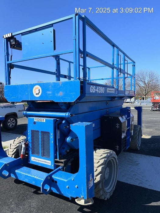 2020 GENIE GS-4390 RT
