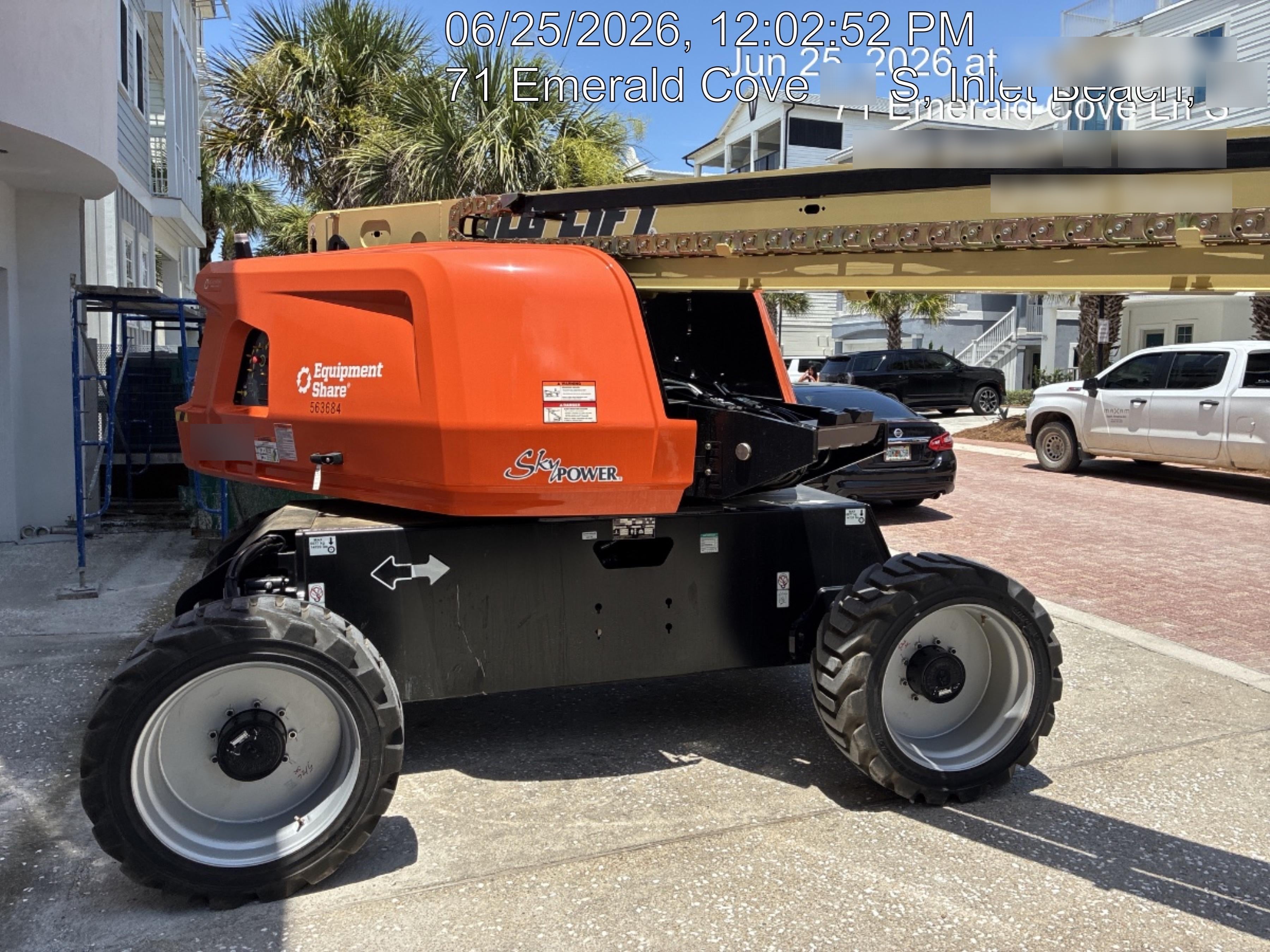 2025 JLG 660SJ