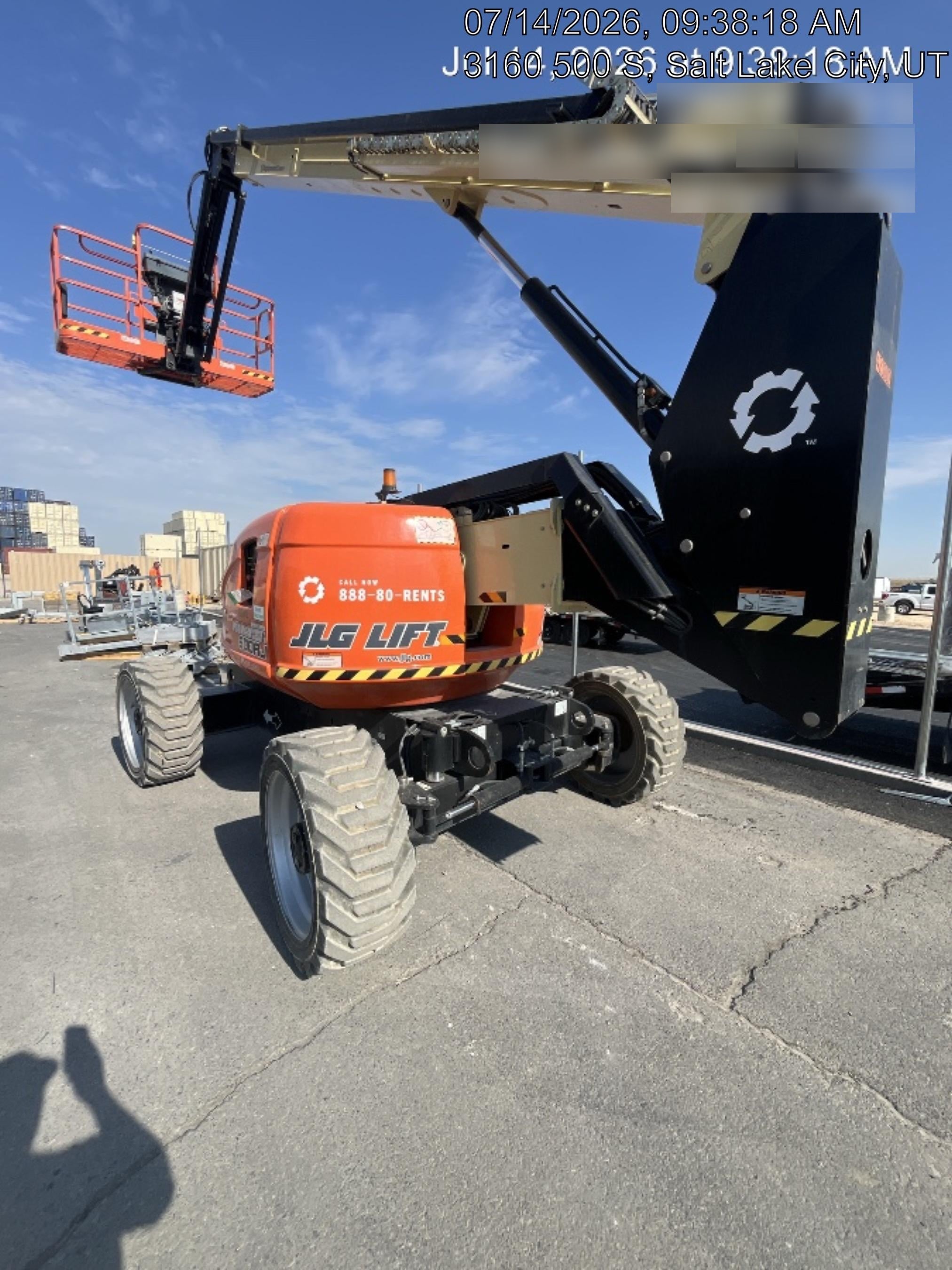 2024 JLG 600AJ