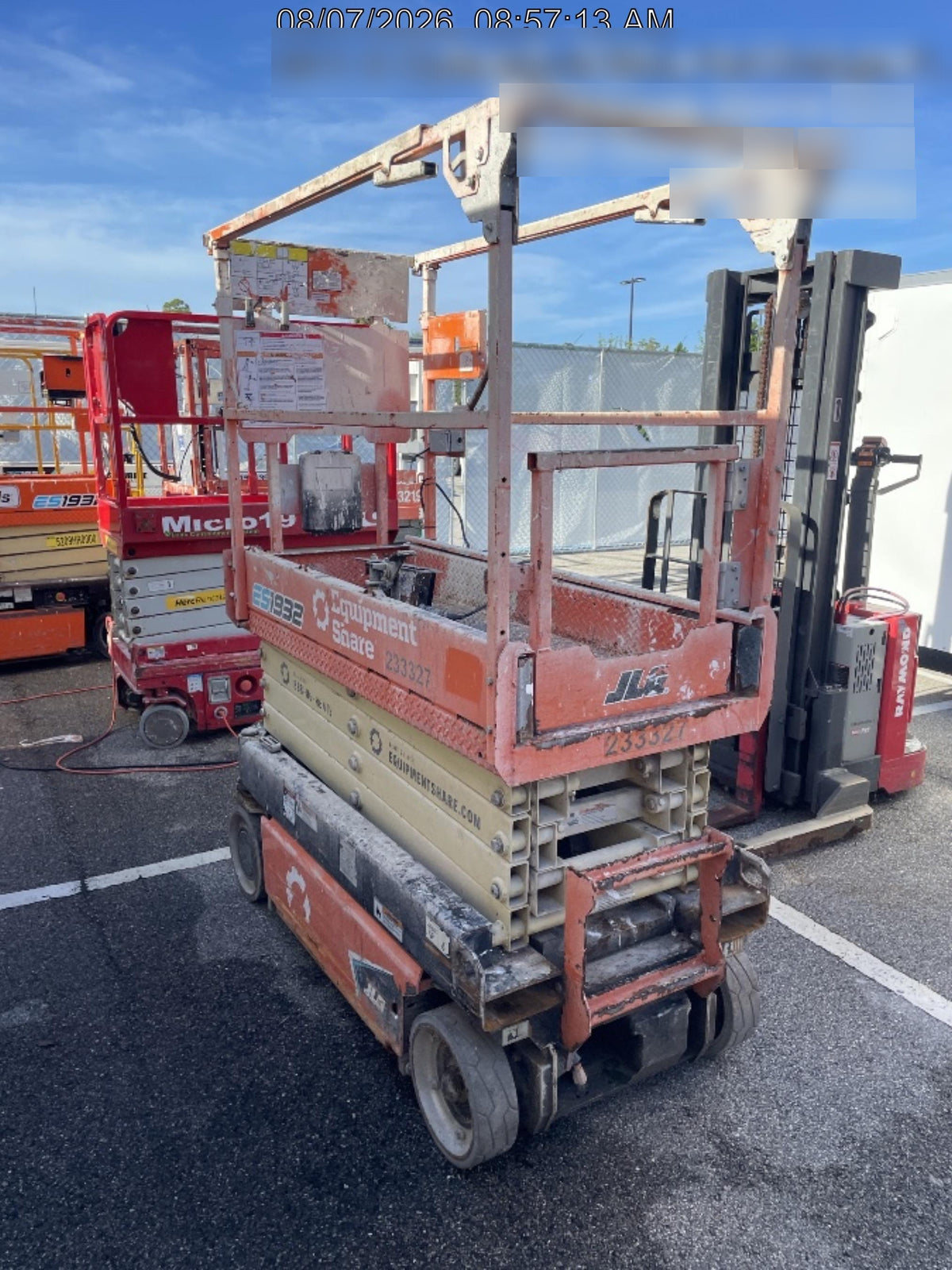 2022 JLG ES1932
