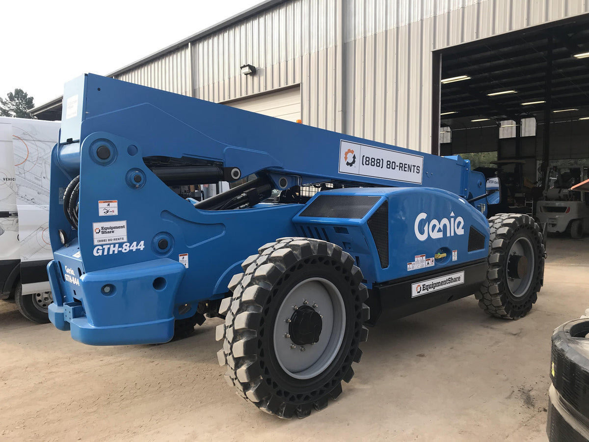 2022 GENIE GTH-844