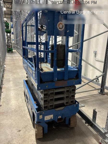 2020 Genie GS-1930 Solid Non Marking Tires, Beacon, Folding rails with half height swing gate