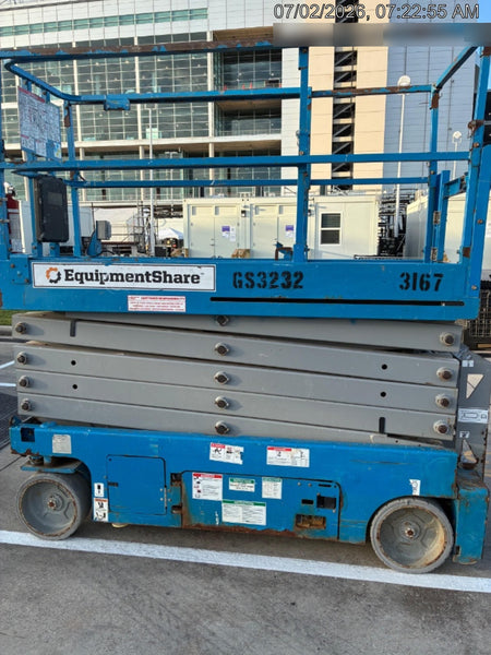 2017 Genie GS-3232 Standard
