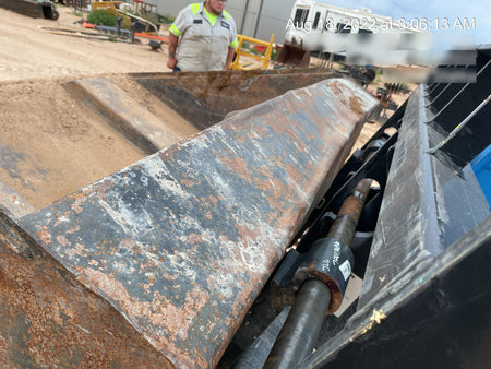 2019 ARROW MATERIAL HANDLING Dump Hopper