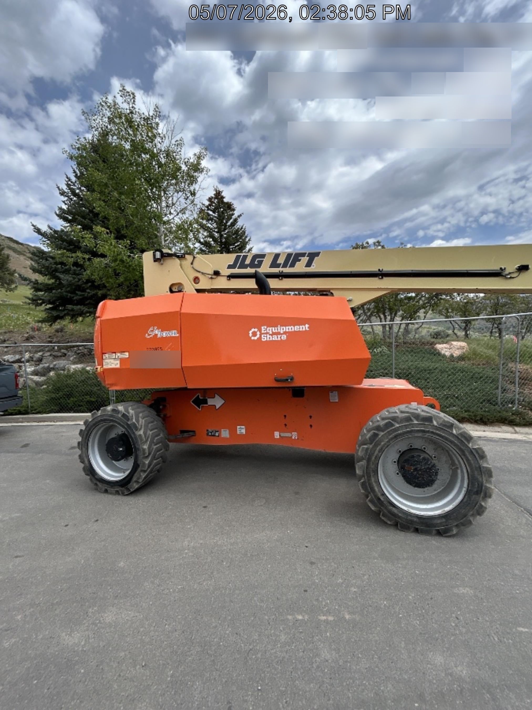 2022 JLG 860SJ
