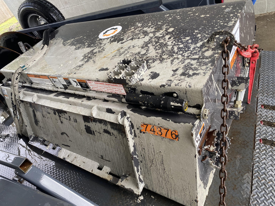 2020 PALADIN Sweepster SB72