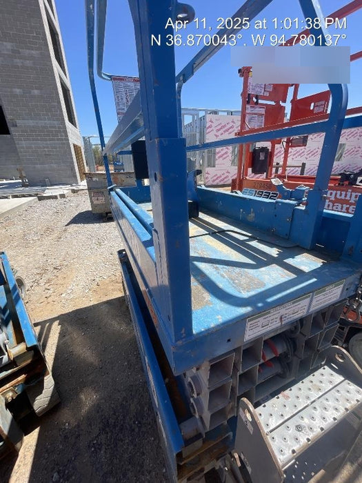 2020 Genie GS-1930 Solid Non Marking Tires, Beacon, Folding rails with half height swing gate