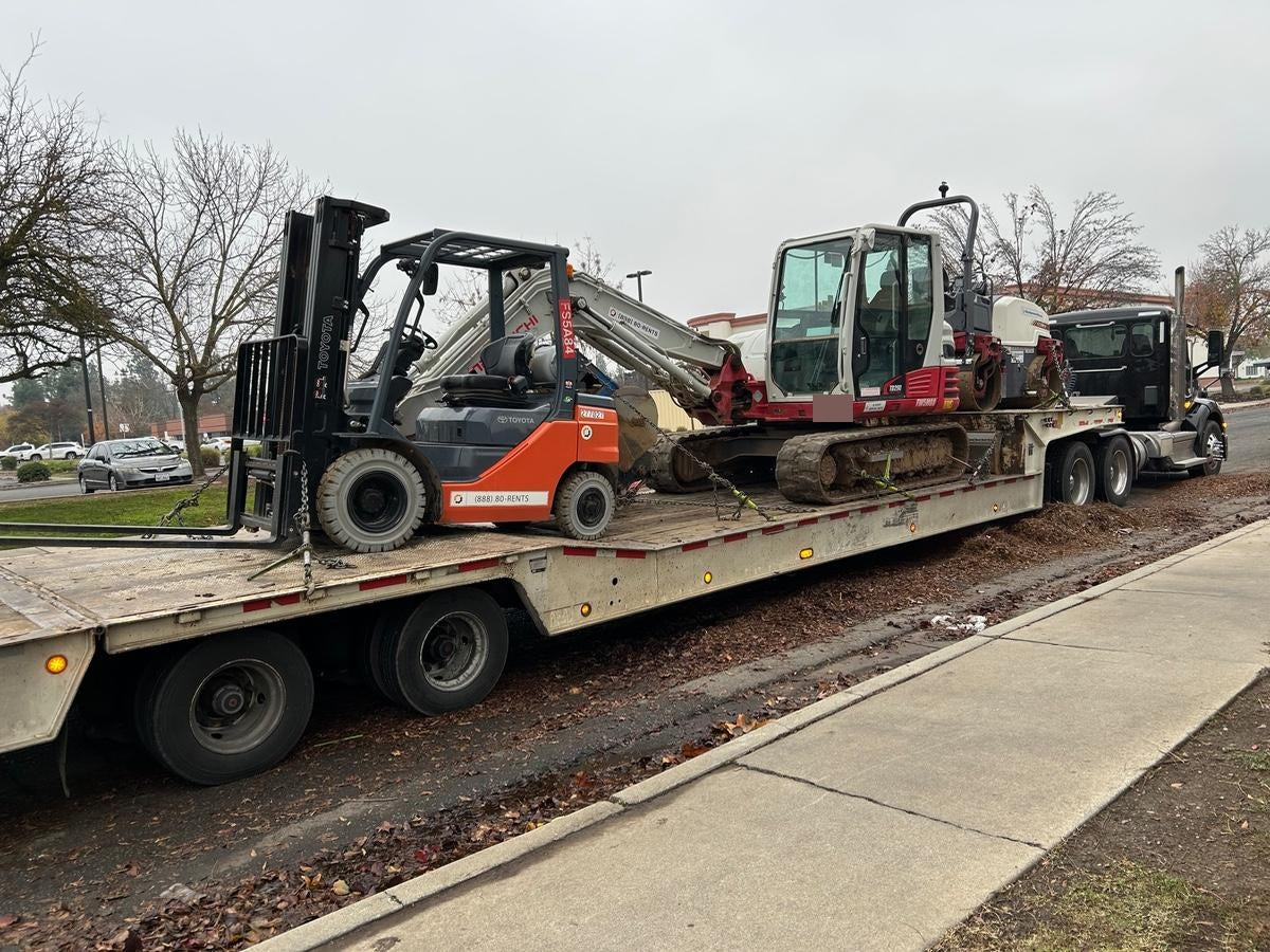 2019 Takeuchi TB290 Cab/Heat/AC Rubber tracks, Dozer blade, Travel alarm, Auxiliary hydraulics Manual QC, Hydraulic thumb, 18", 24", and 36" Buckets