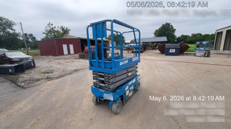 2019 Genie GS-1930 Fixed rails with chain Entry
