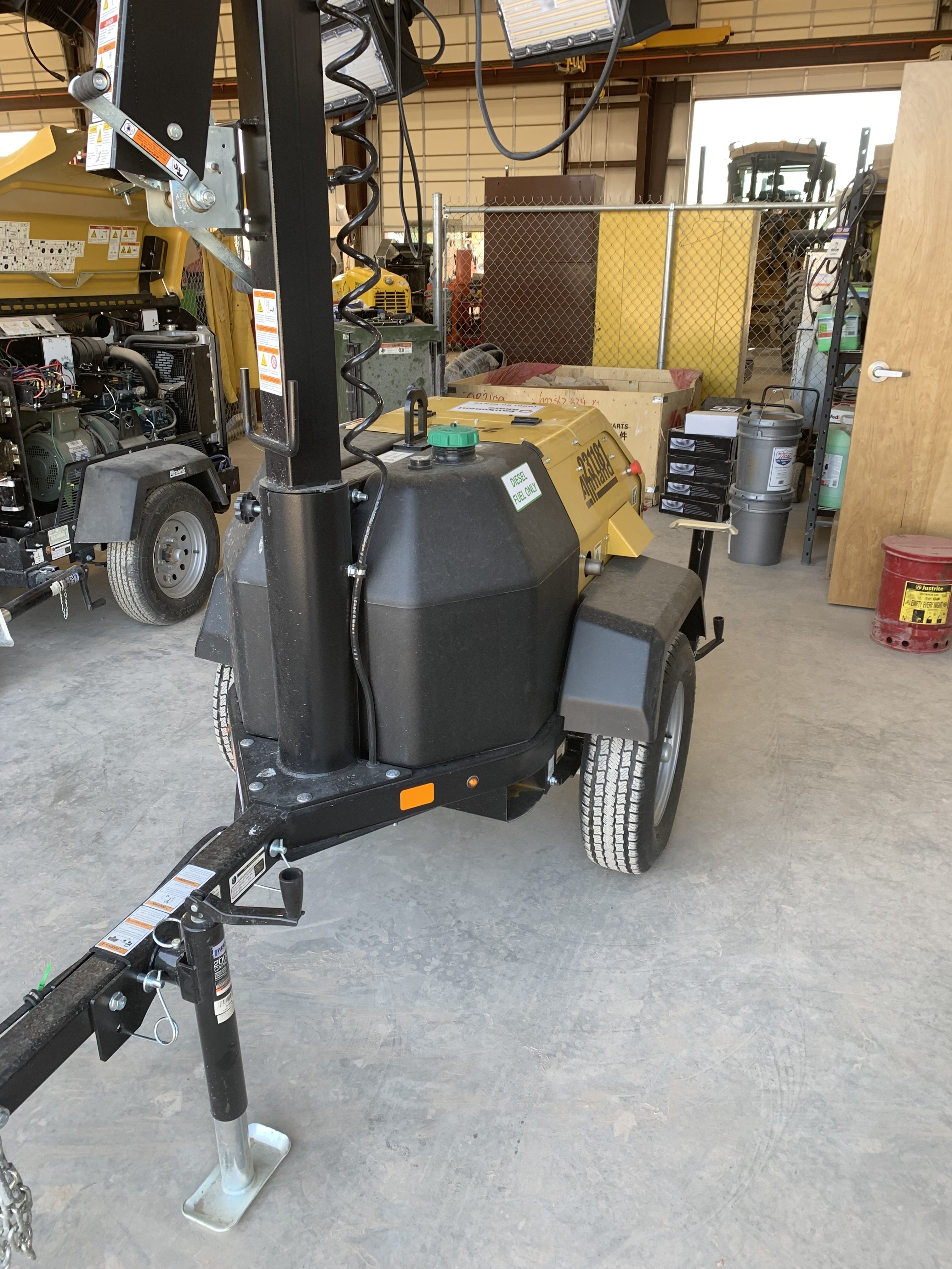 2022 ALLMAND NLV3GR