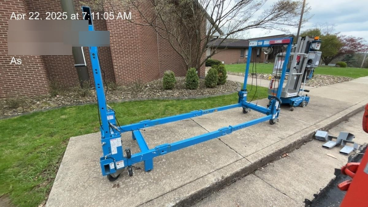 2021 GENIE SUPER STRADDLE