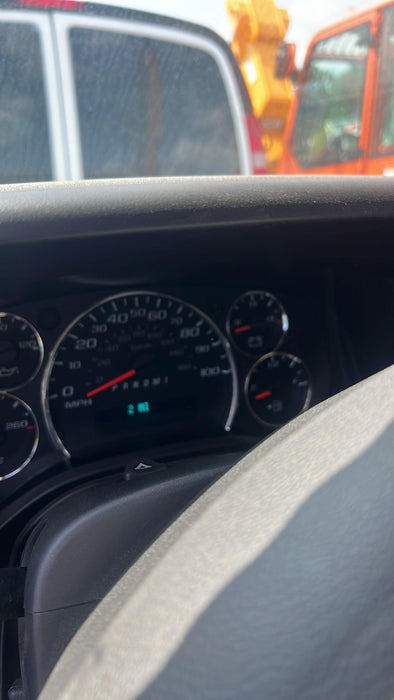 2023 CHEVROLET Express Van - Rental