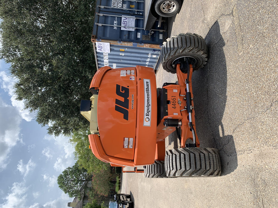 2019 JLG 450AJ