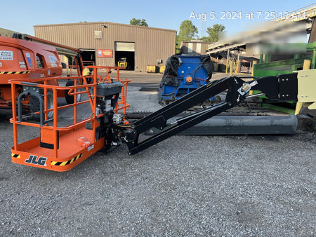 2023 JLG 660SJ