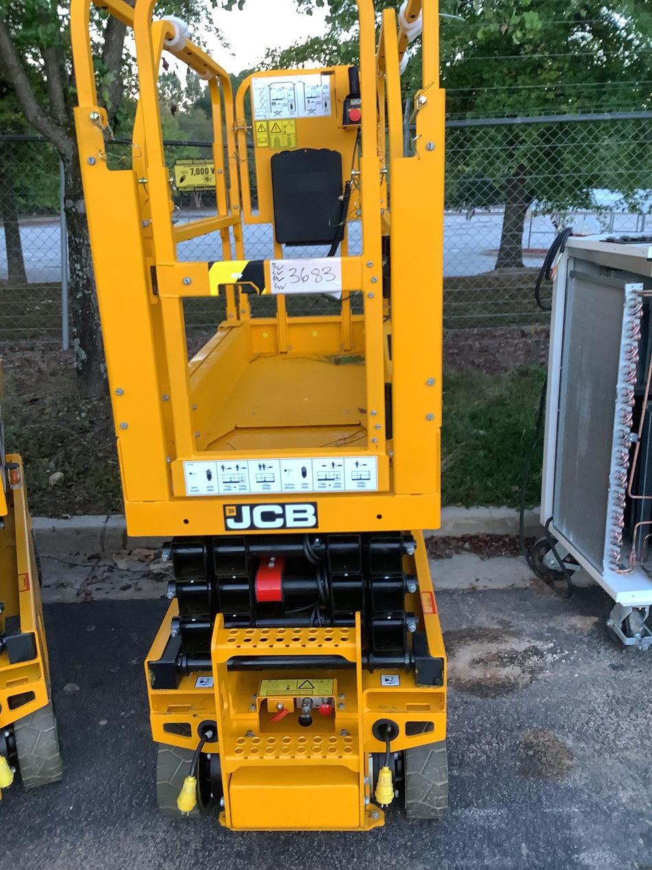 2021 JCB S1930E