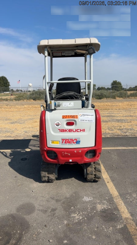 2022 TAKEUCHI TB20e
