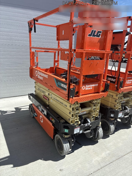 2025 JLG ES1932