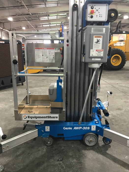 2019 GENIE AWP-30S