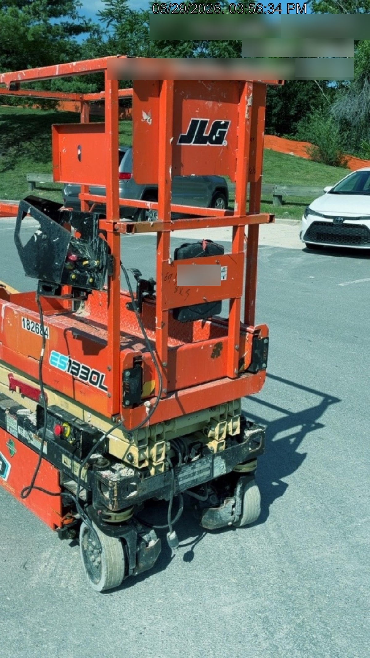 2021 JLG ES1330L