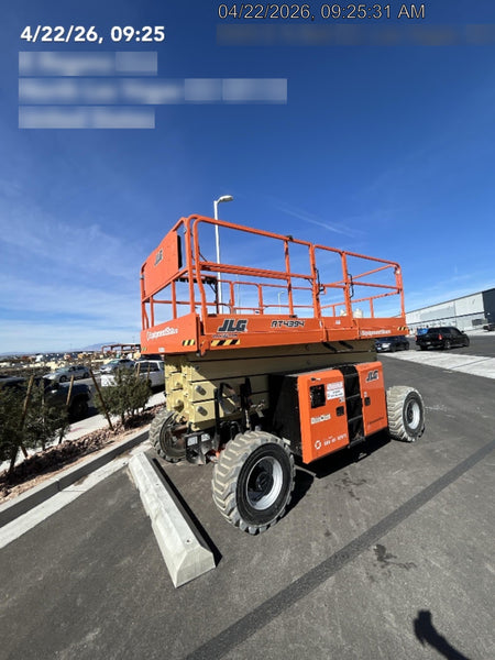 2023 JLG RT4394