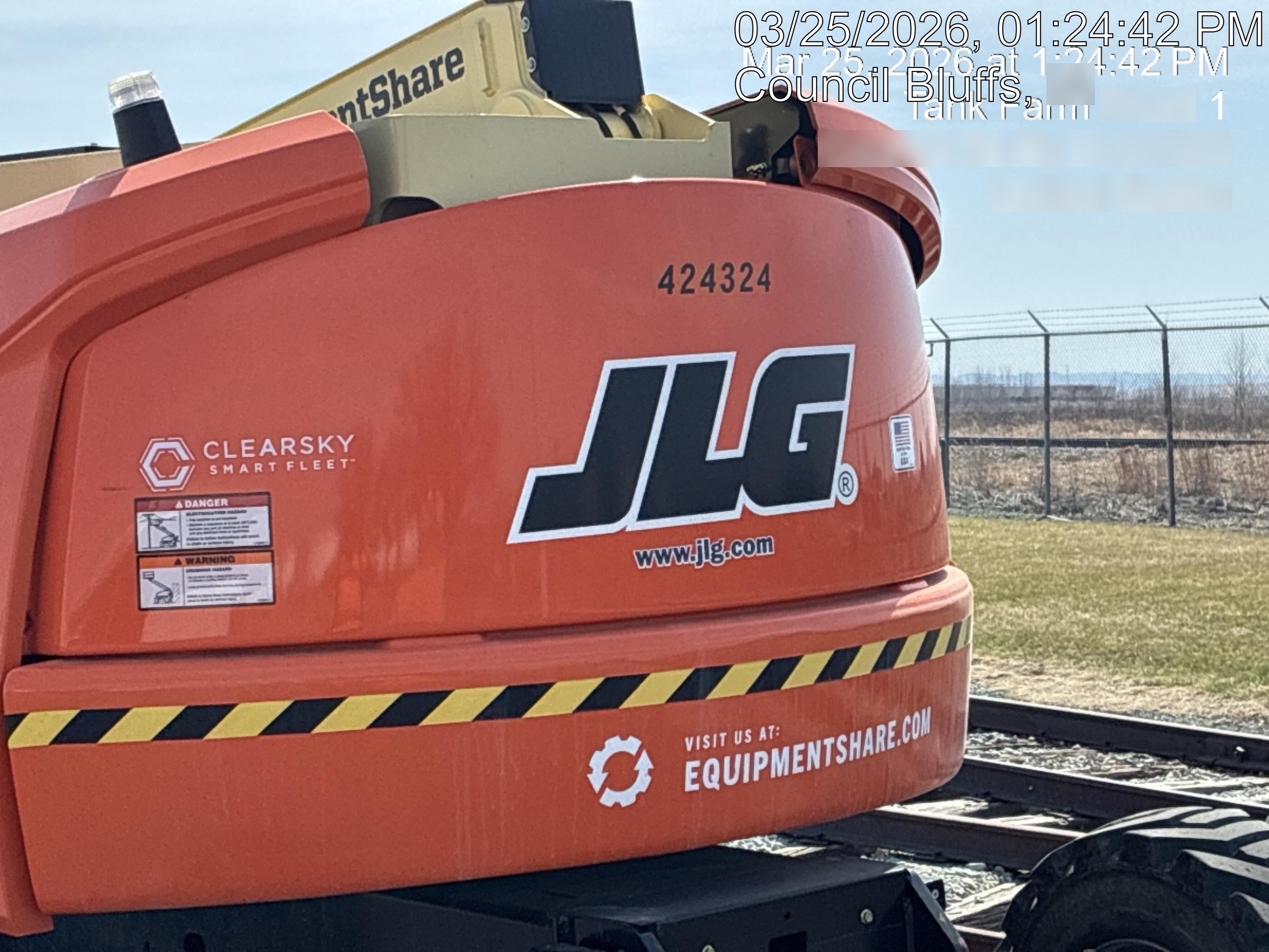 2024 JLG 450AJ