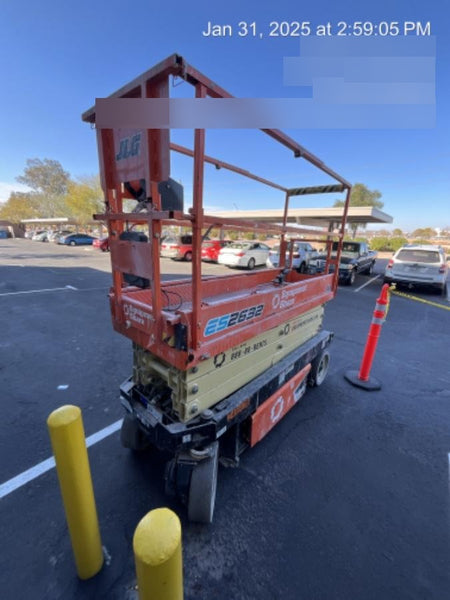 2022 JLG ES2632