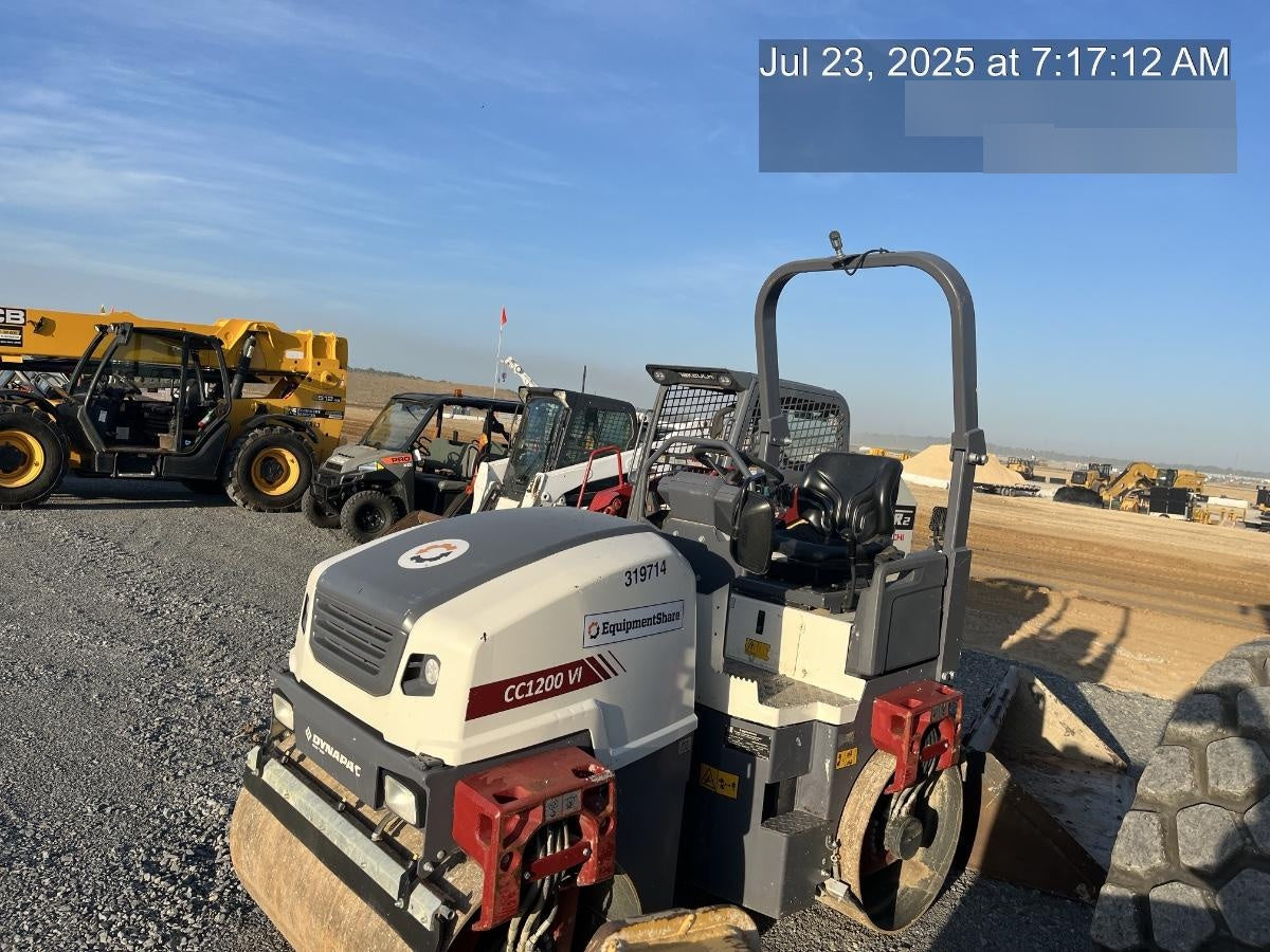 2023 DYNAPAC CC1200