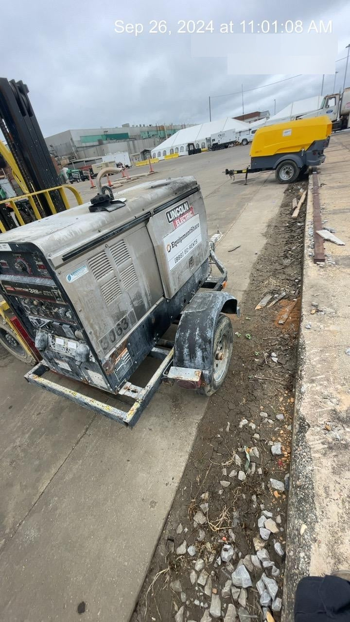 2019 Lincoln Electric Vantage 322 Welder Ready-Pak 3, Two wheel trailer, Fender and Light kit, Cable Rack