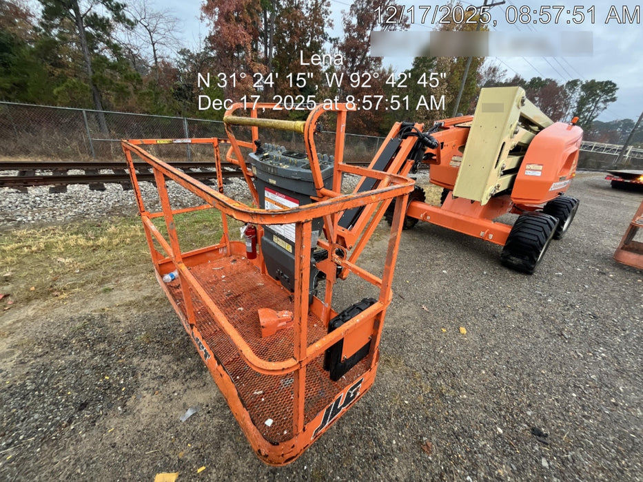 2019 JLG 450AJ