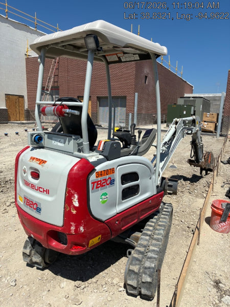 2023 TAKEUCHI TB20e