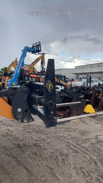 2022 PEMBERTON 72" Utility Forks