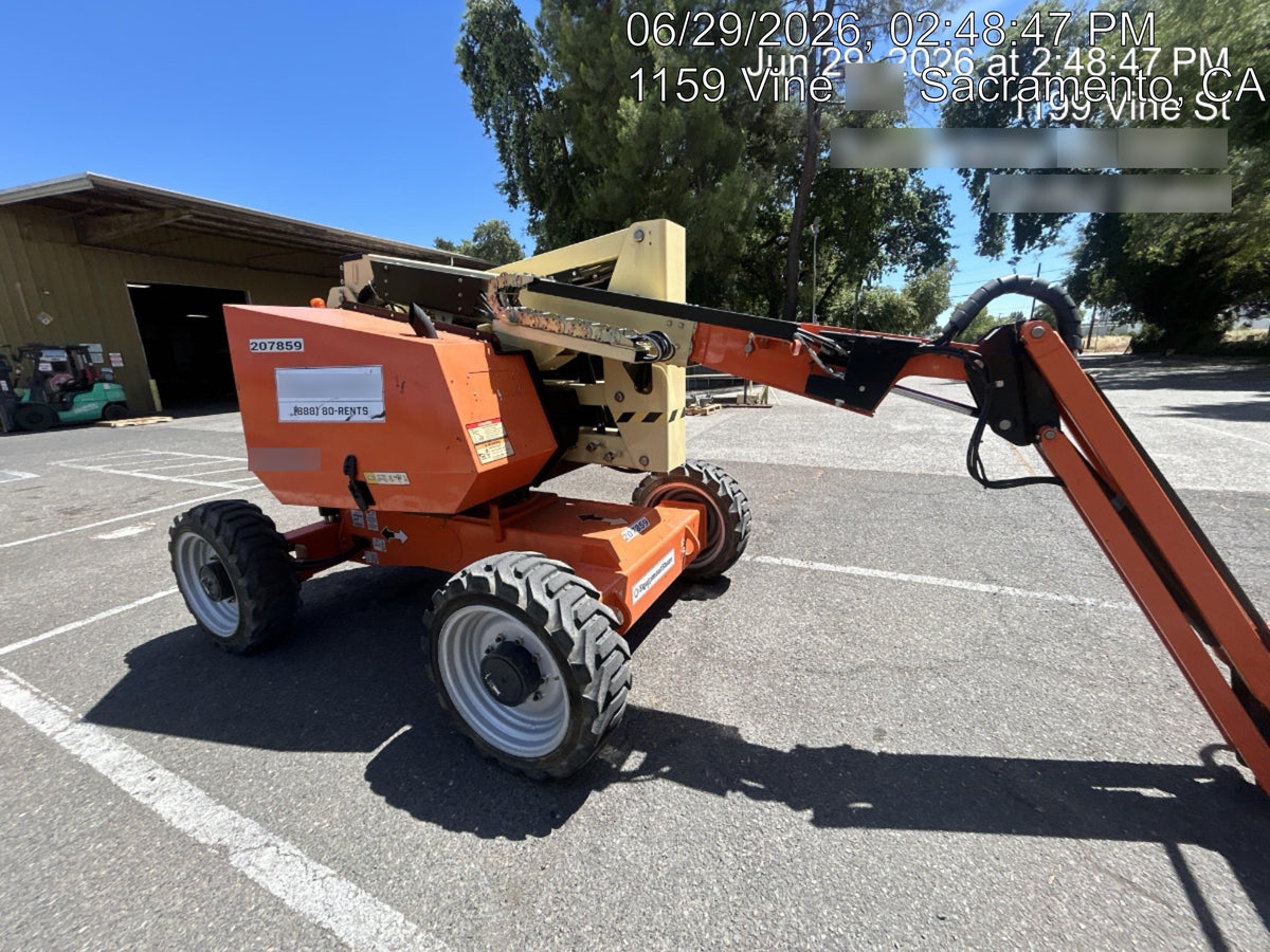 2022 JLG 340AJ