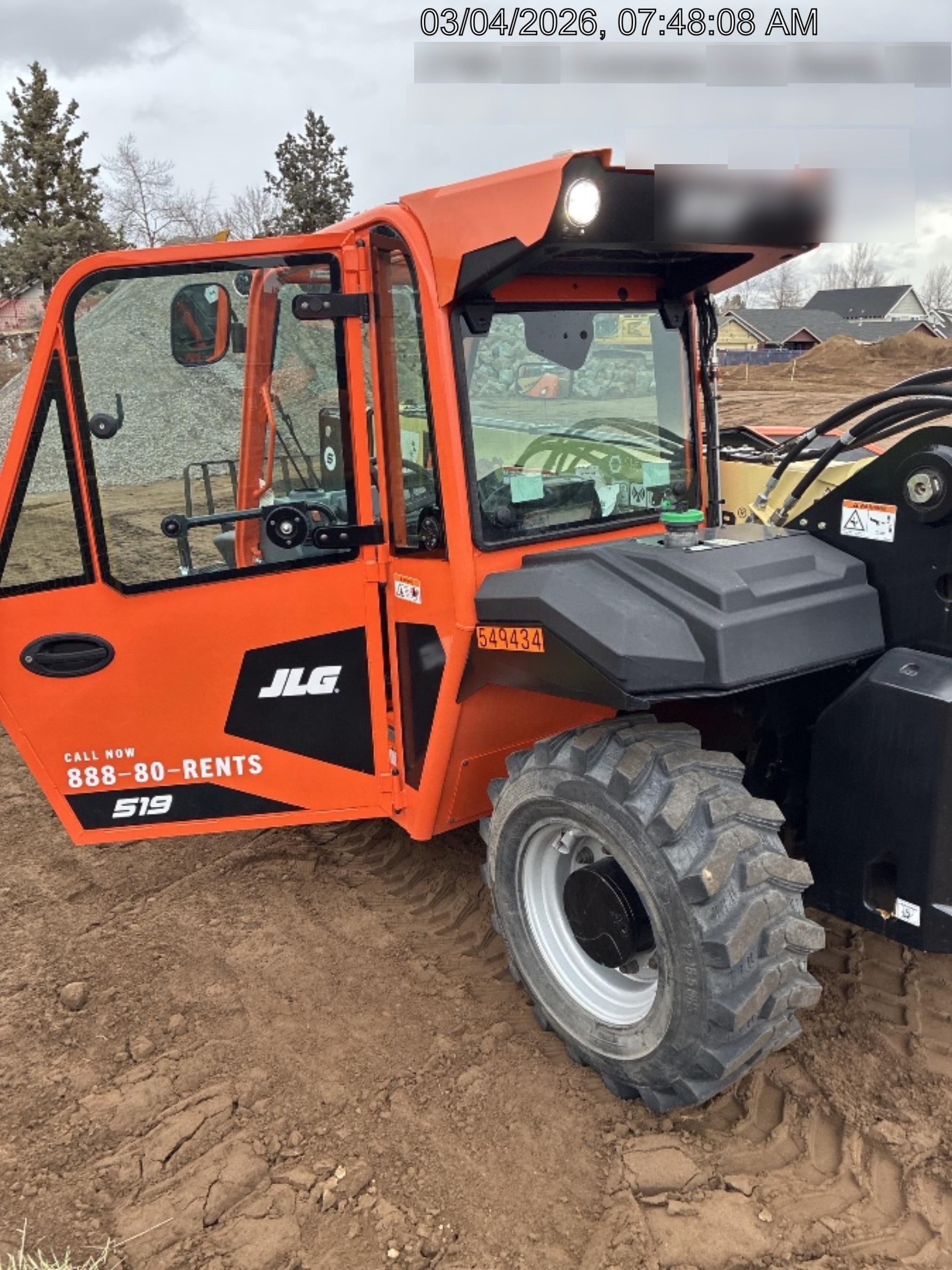 2025 JLG 519