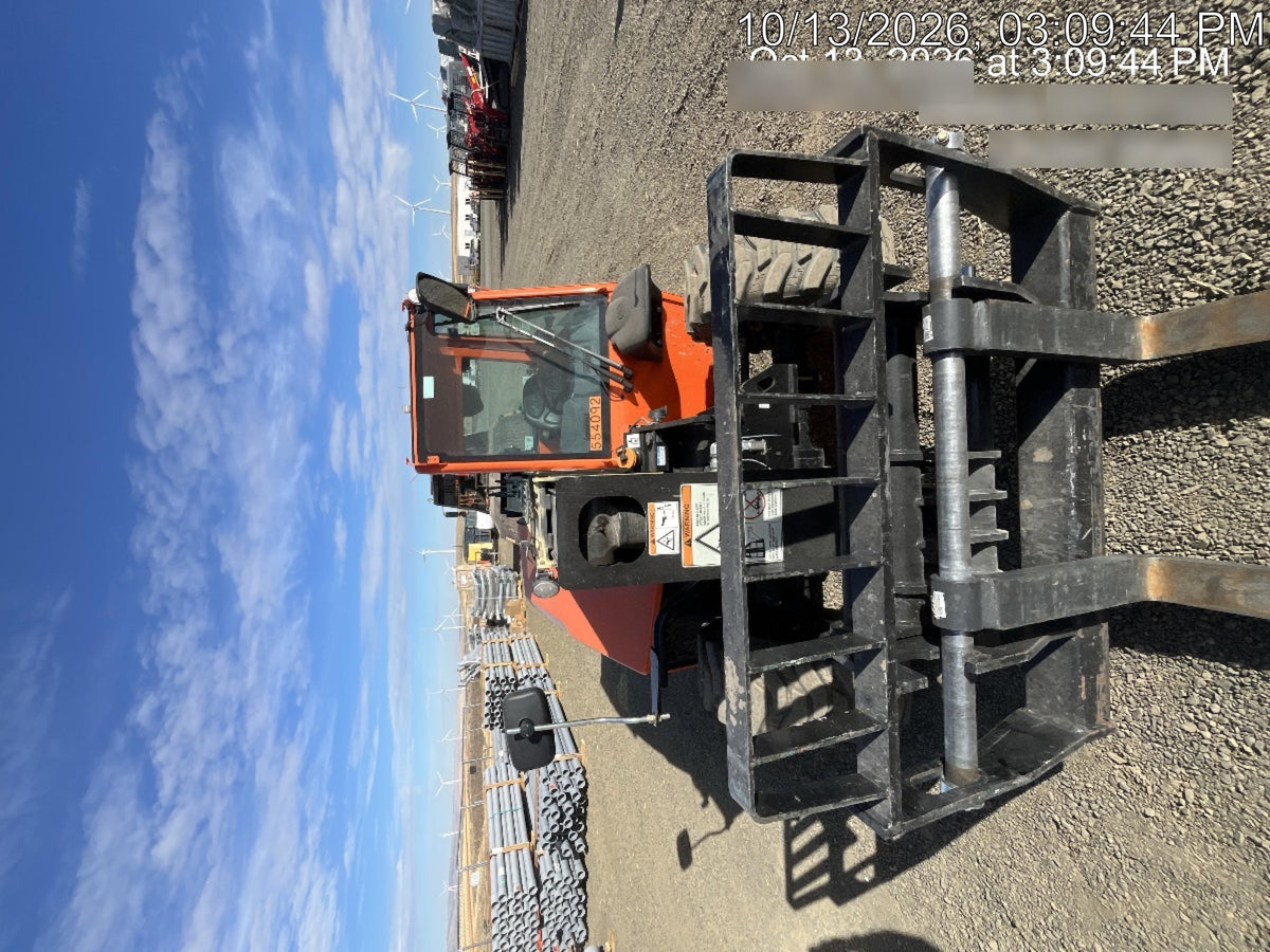 2025 JLG 519