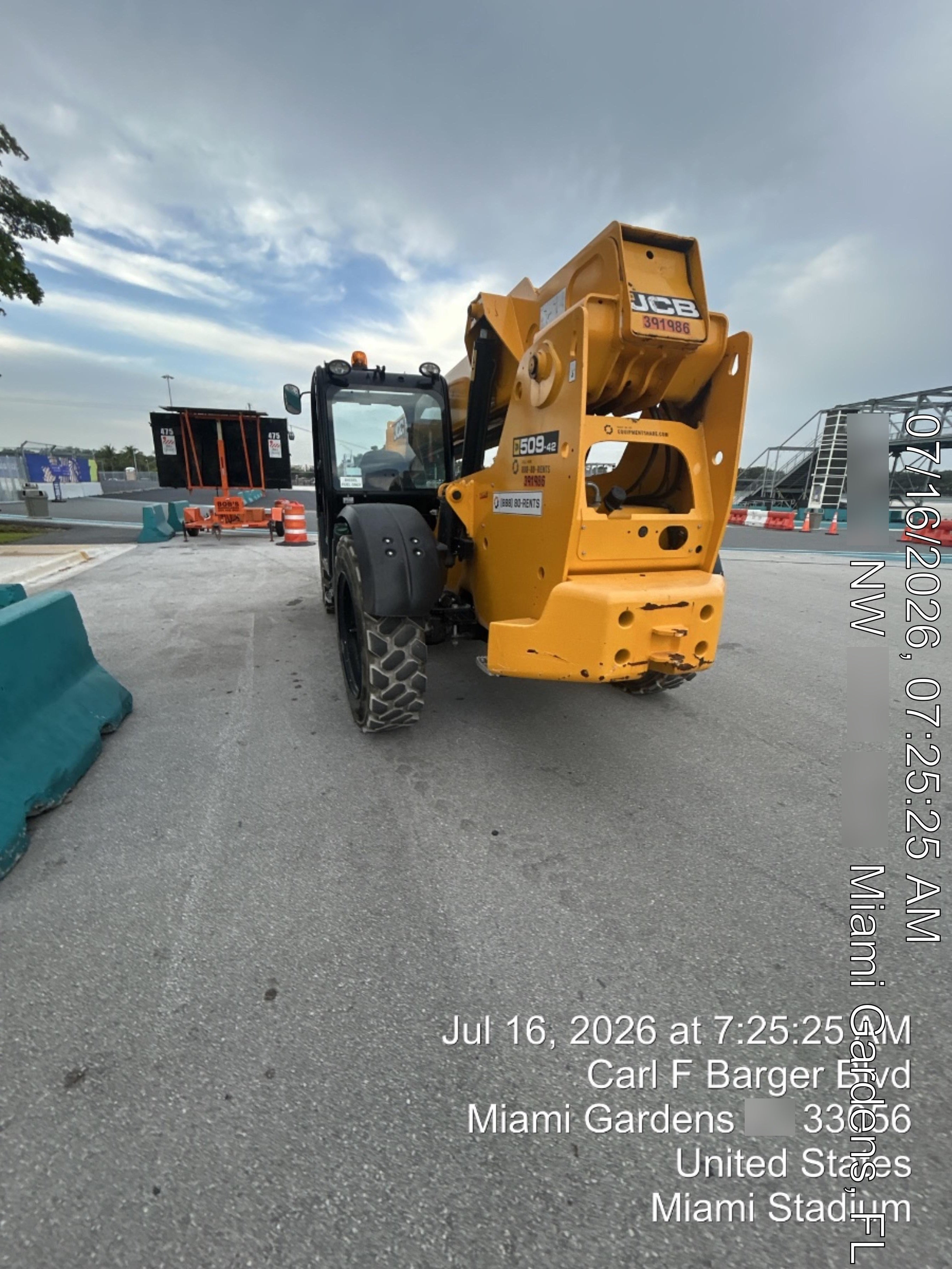 2024 JCB 509-42