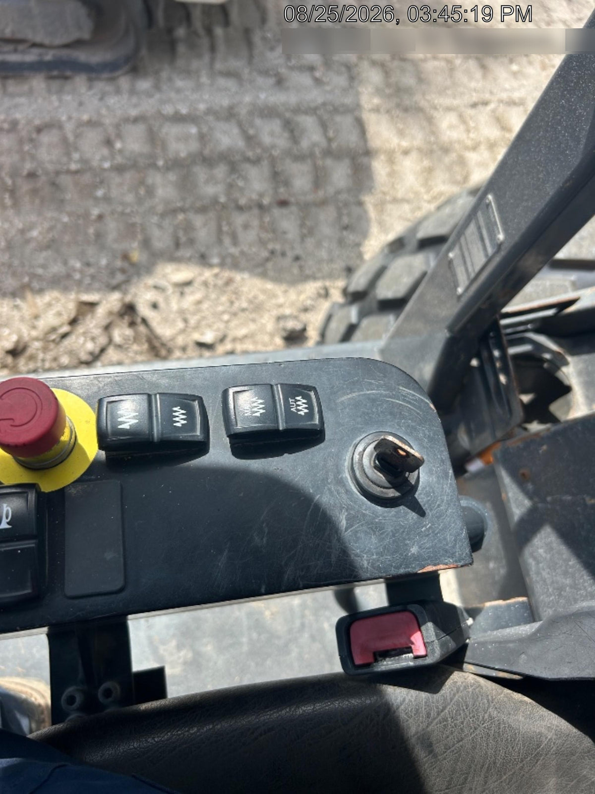 2022 CASE SV211ESM