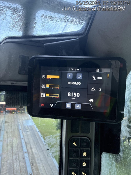 2024 JCB 3TS-8T