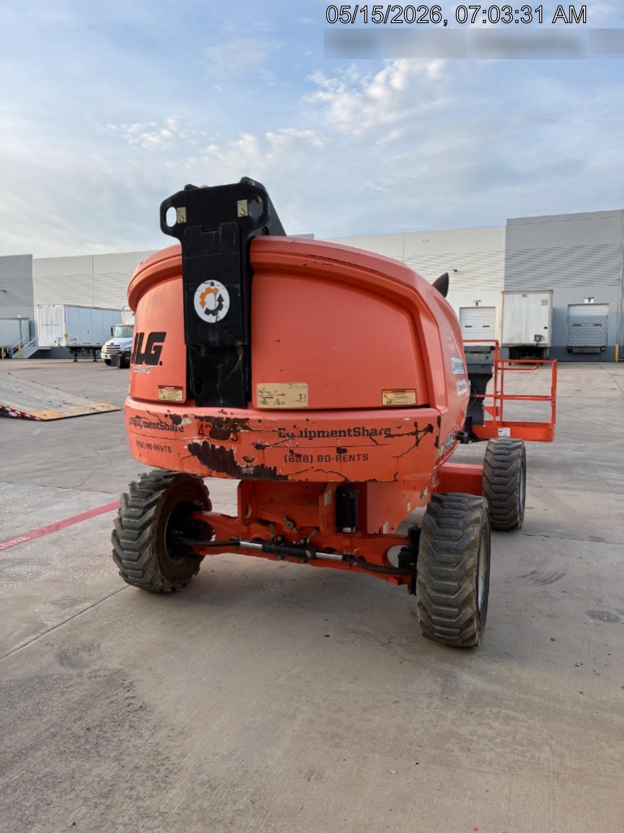 2019 JLG 400S