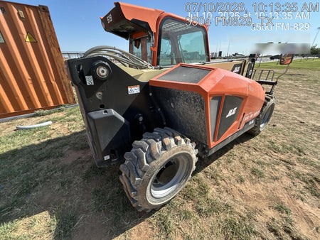 2025 JLG 519