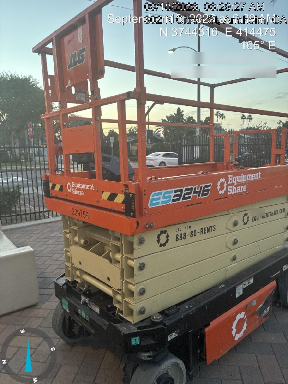 2022 JLG ES3246