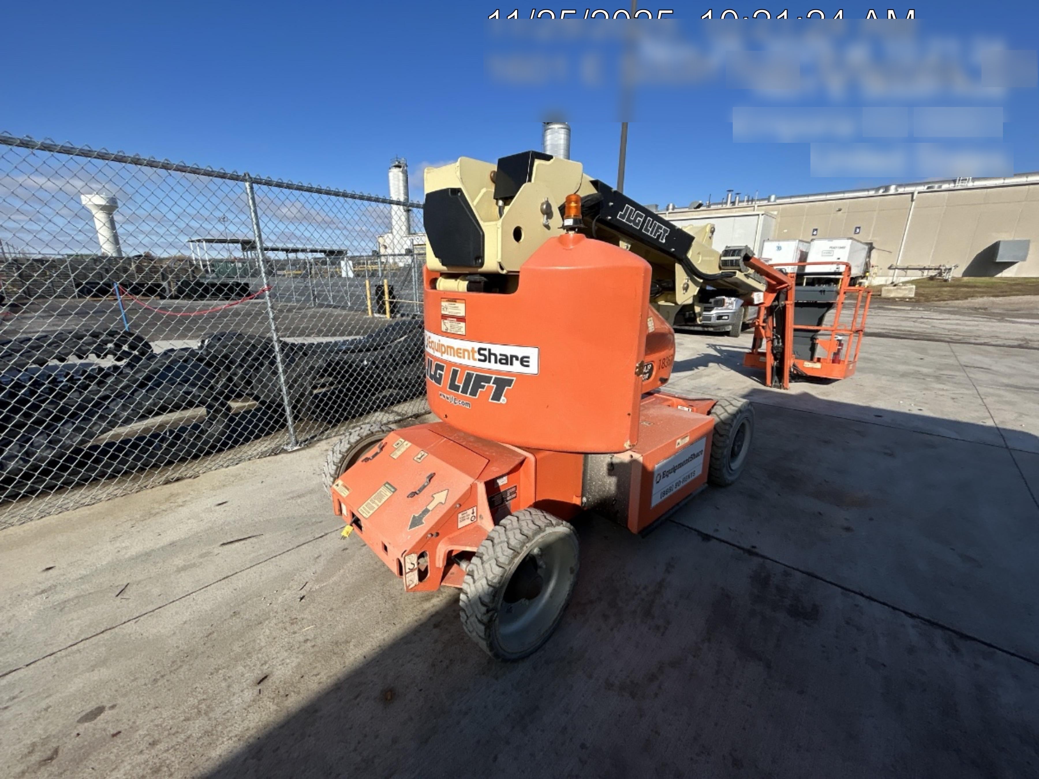 2019 JLG E400AJPN