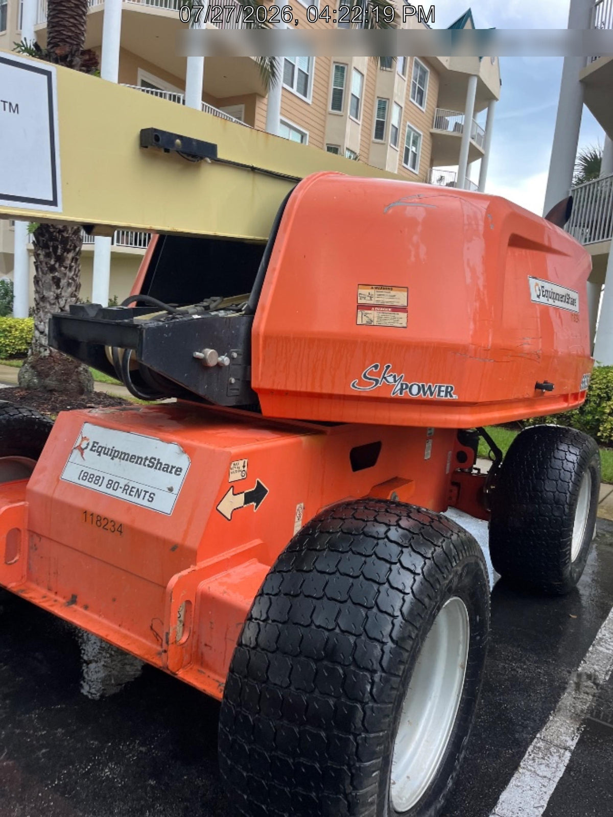 2021 JLG 660SJ