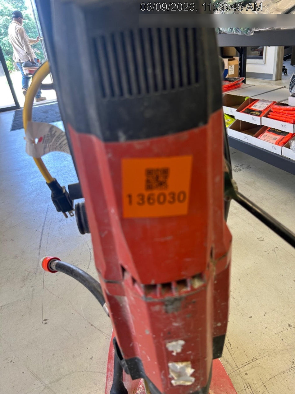 2021 HILTI DD250E